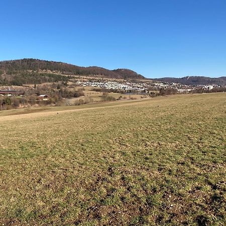 Atemberaubender Ausblick Mit Premium-Wanderwegen Vor Der Haustuer Apartamento Albstadt Exterior foto