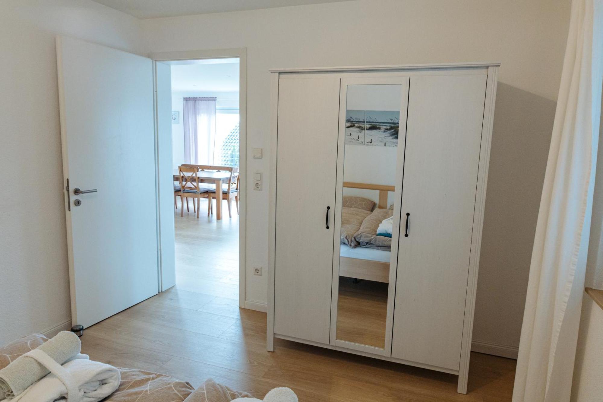 Atemberaubender Ausblick Mit Premium-Wanderwegen Vor Der Haustuer Apartamento Albstadt Exterior foto